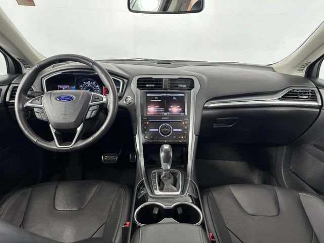Used 2016 Ford Fusion Titanium FWD image 7