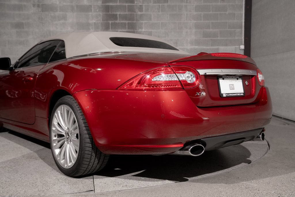 Used 2010 Jaguar XK Convertible RWD image 38