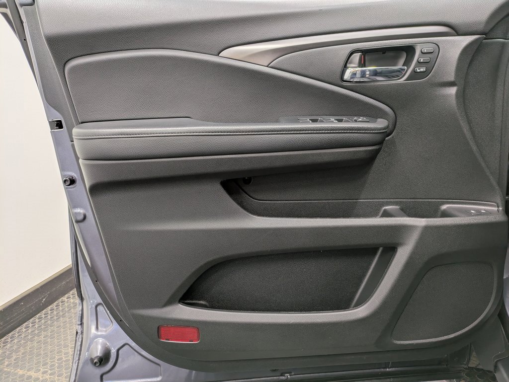 Used 2022 Honda Pilot Special Edition image 8