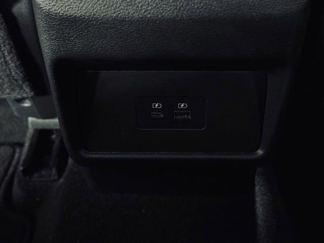 Used 2023 Nissan Rogue SV image 19