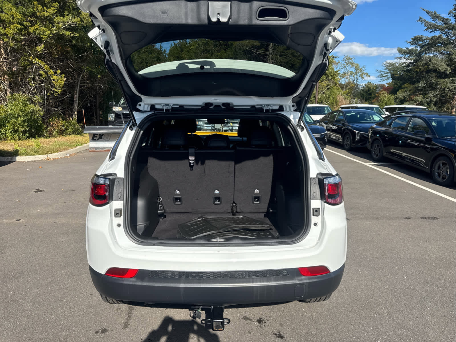 Certified 2024 Jeep Compass Latitude image 13