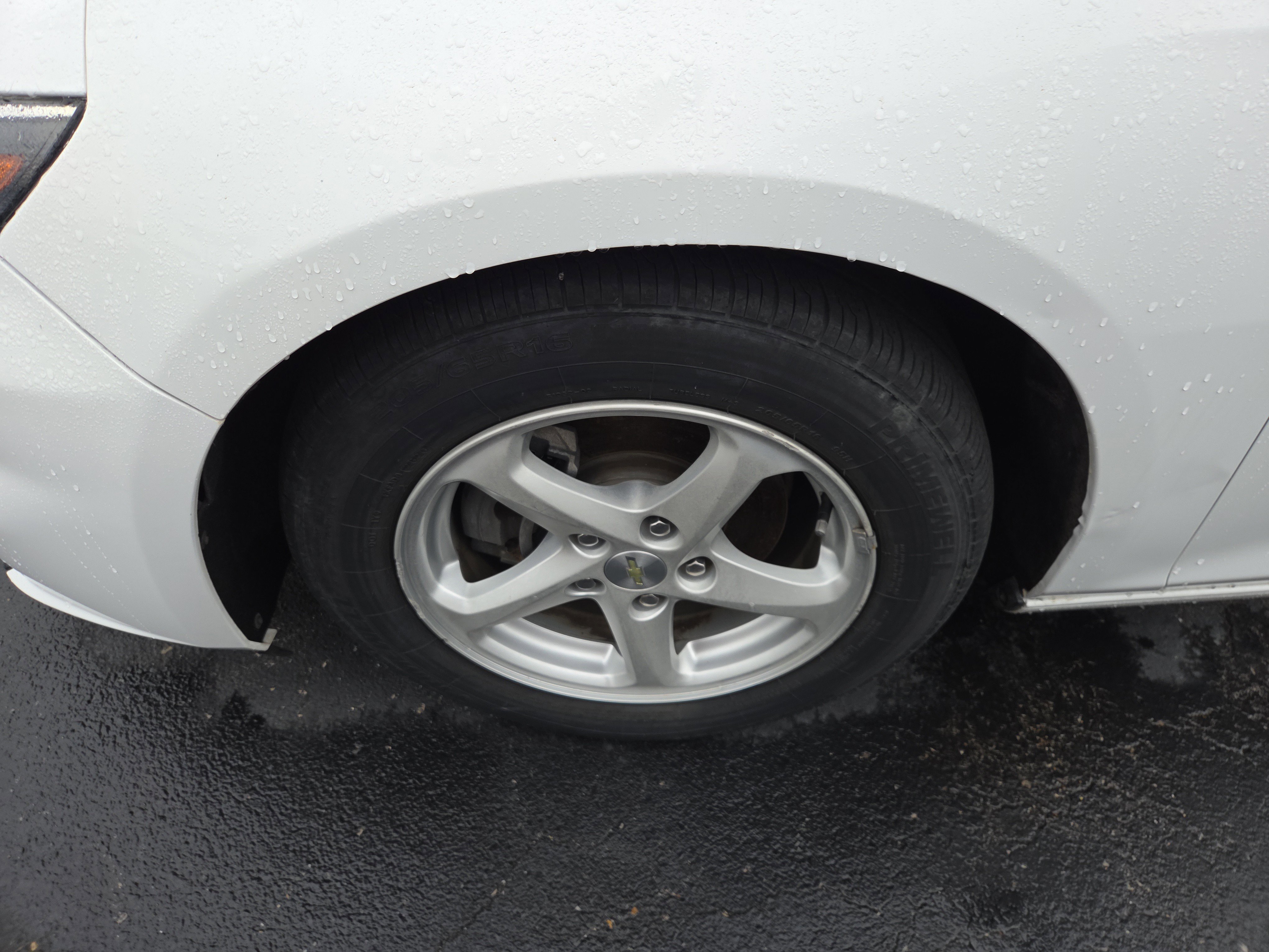 Used 2018 Chevrolet Malibu LS FWD image 9