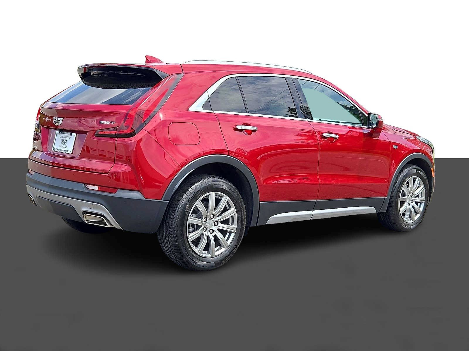 Certified 2023 Cadillac XT4 Premium Luxury w/ Cold Weather Package AWD/4WD image 7