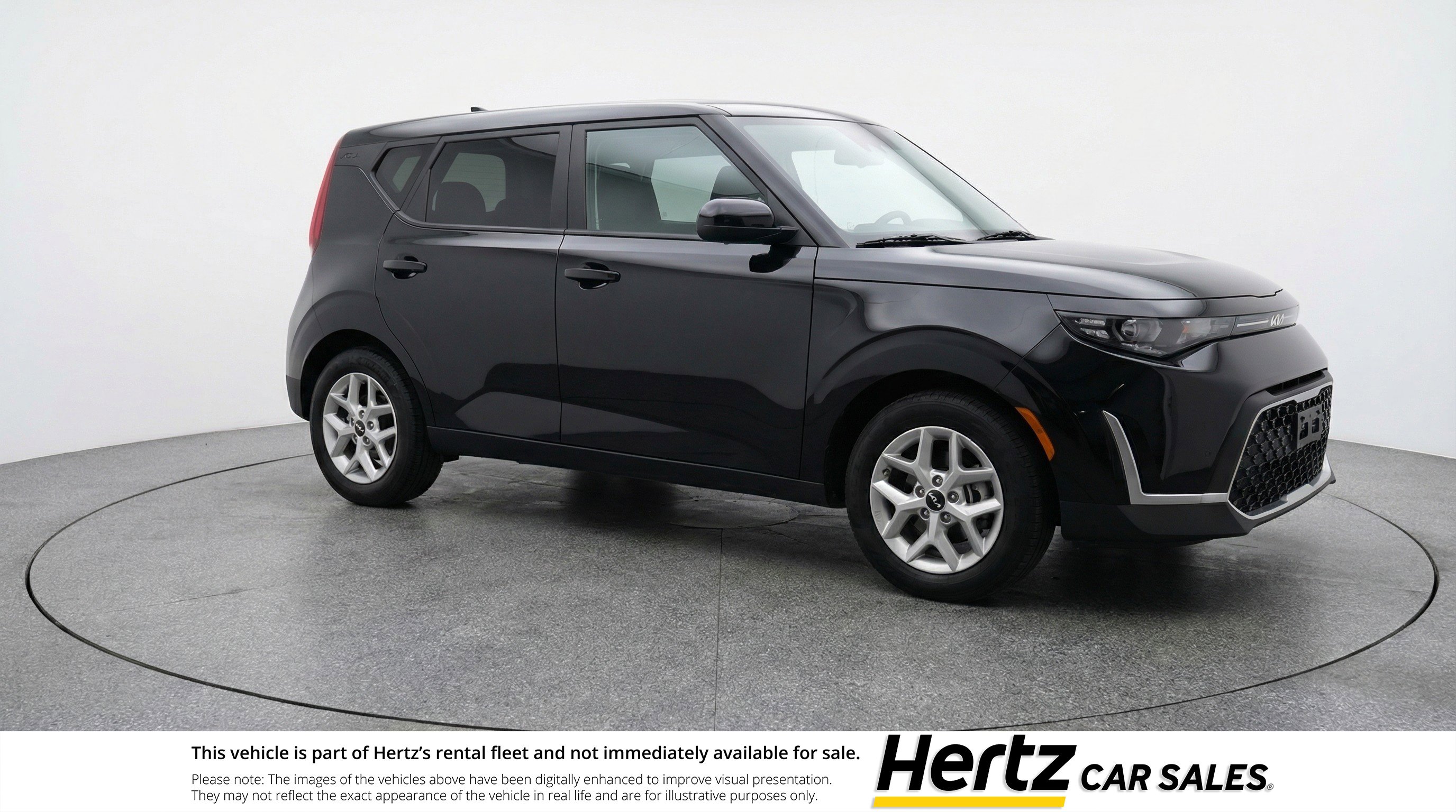 Used 2025 Kia Soul LX w/ LX Technology Package FWD image 1