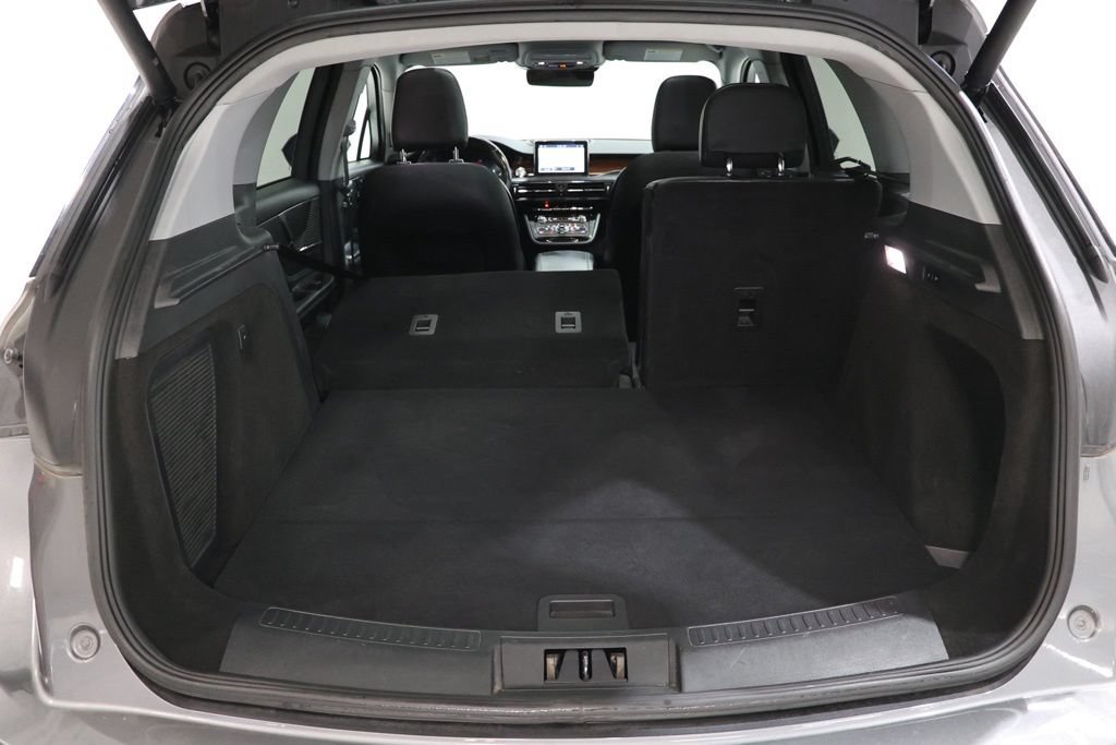 Used 2022 Lincoln Corsair Reserve AWD/4WD image 36