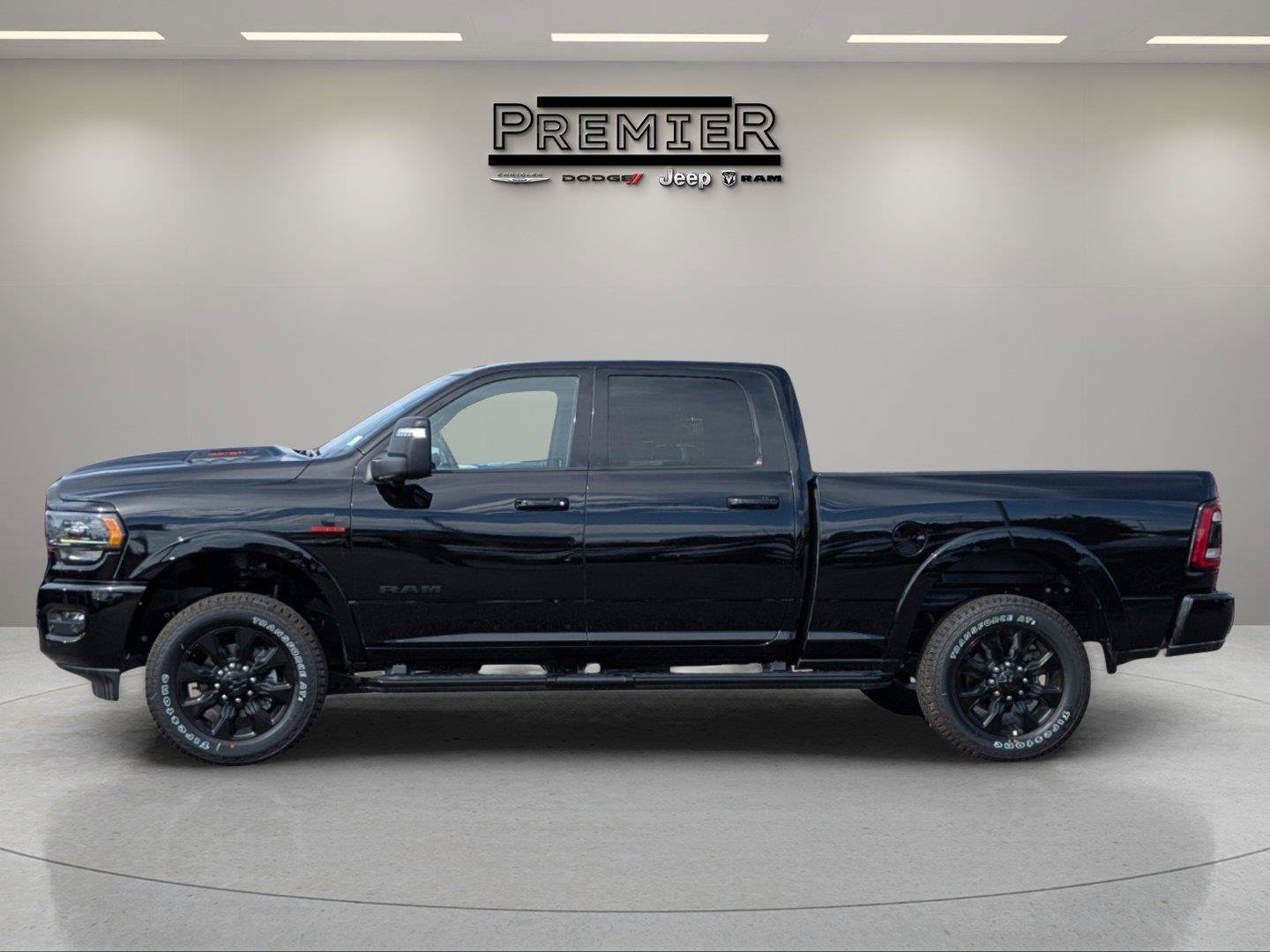 New 2024 RAM 2500 Limited AWD/4WD image 8