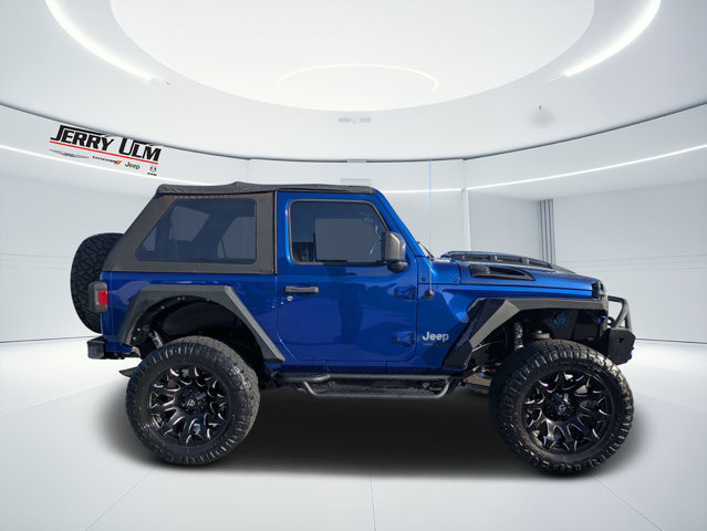 Used 2019 Jeep Wrangler Sport AWD/4WD image 2