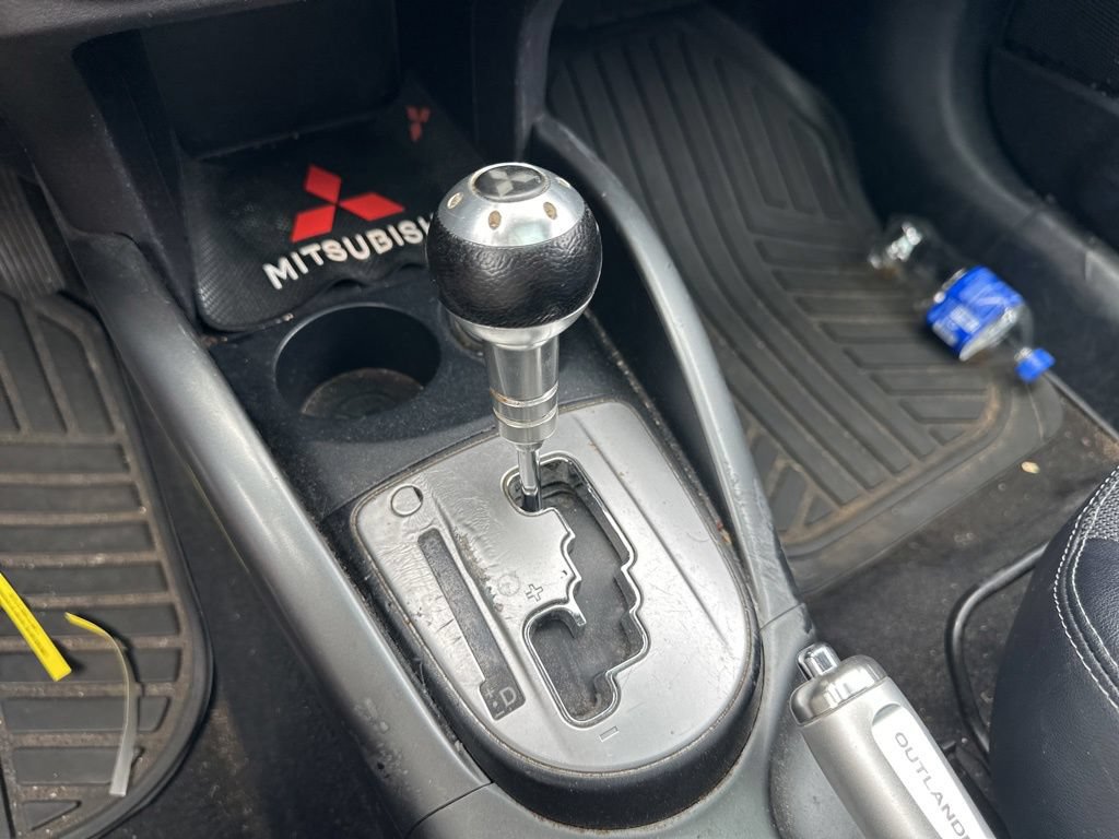 Used 2012 Mitsubishi Outlander SE FWD image 27