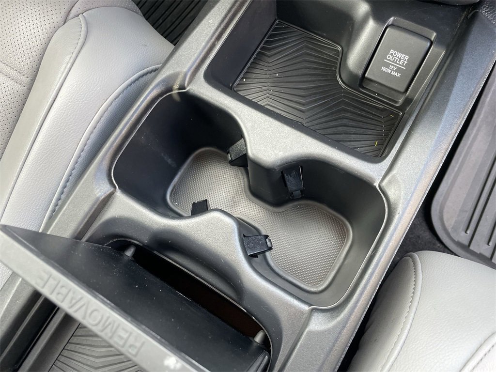 Used 2017 Honda CR-V Touring image 31