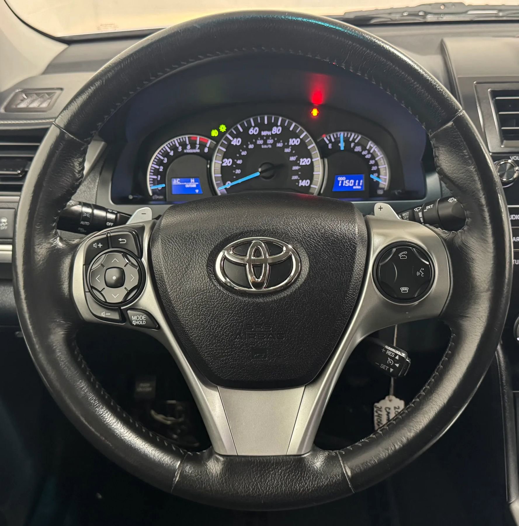 Used 2014 Toyota Camry SE image 13