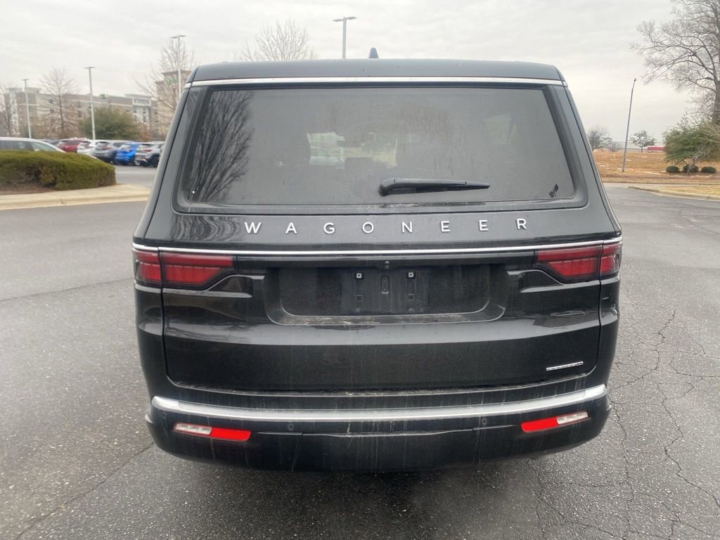 Used 2024 Jeep Wagoneer L Series II w/ Flexible Seating Group image 6