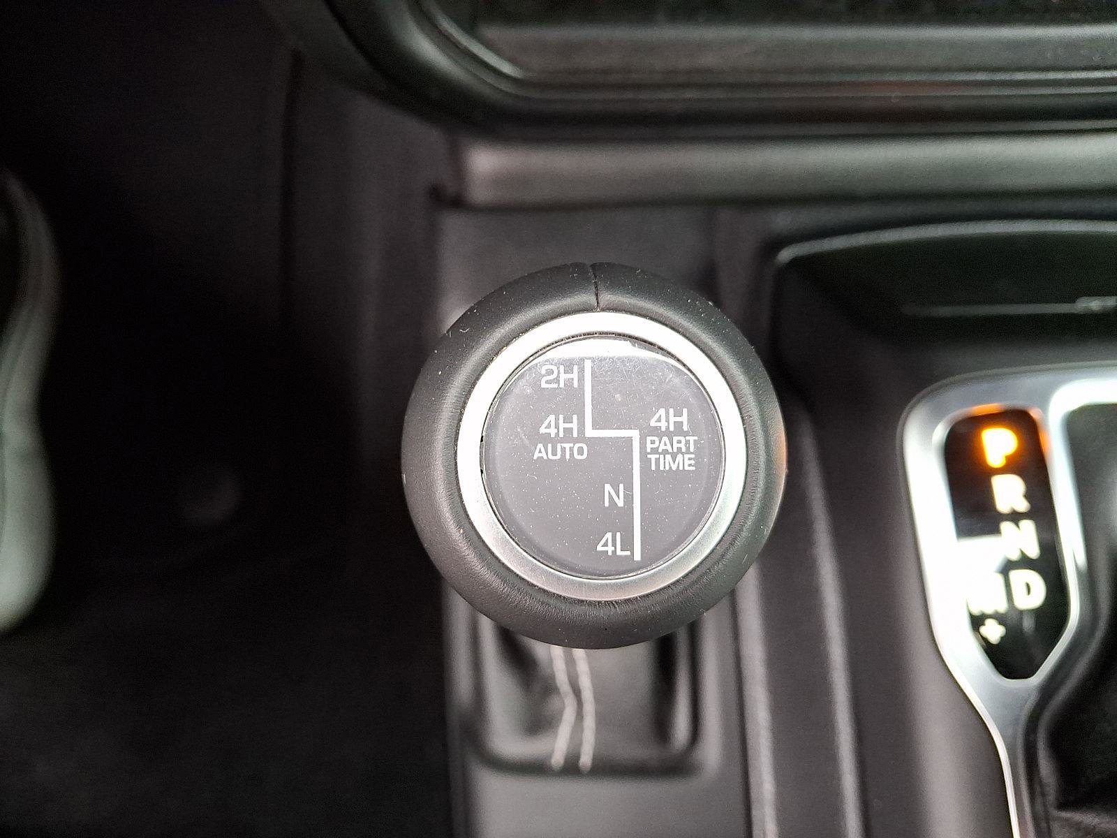 Used 2023 Jeep Wrangler Sahara w/ Cold Weather Group image 23