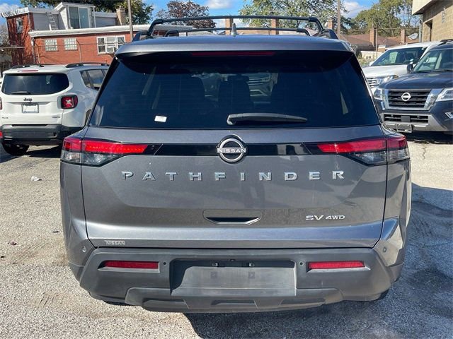 Used 2024 Nissan Pathfinder SV image 27