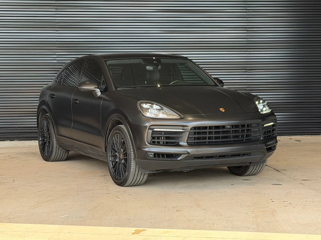 Certified 2021 Porsche Cayenne Coupe AWD/4WD image 12