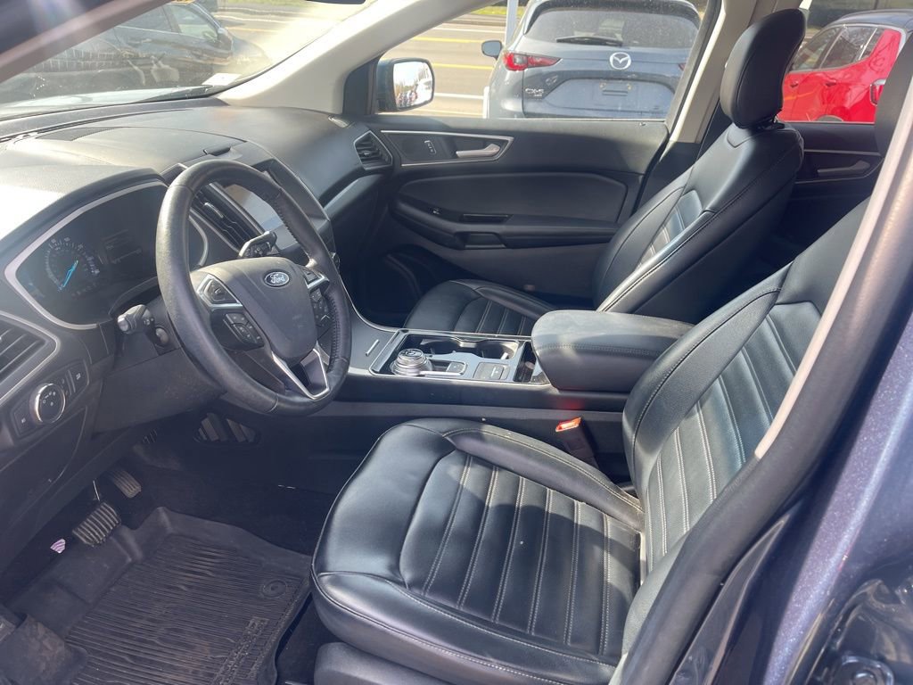 Used 2019 Ford Edge SEL w/ Equipment Group 201A image 14
