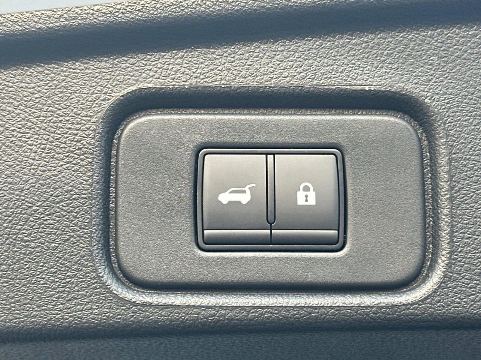 New 2026 Nissan Pathfinder Platinum image 19