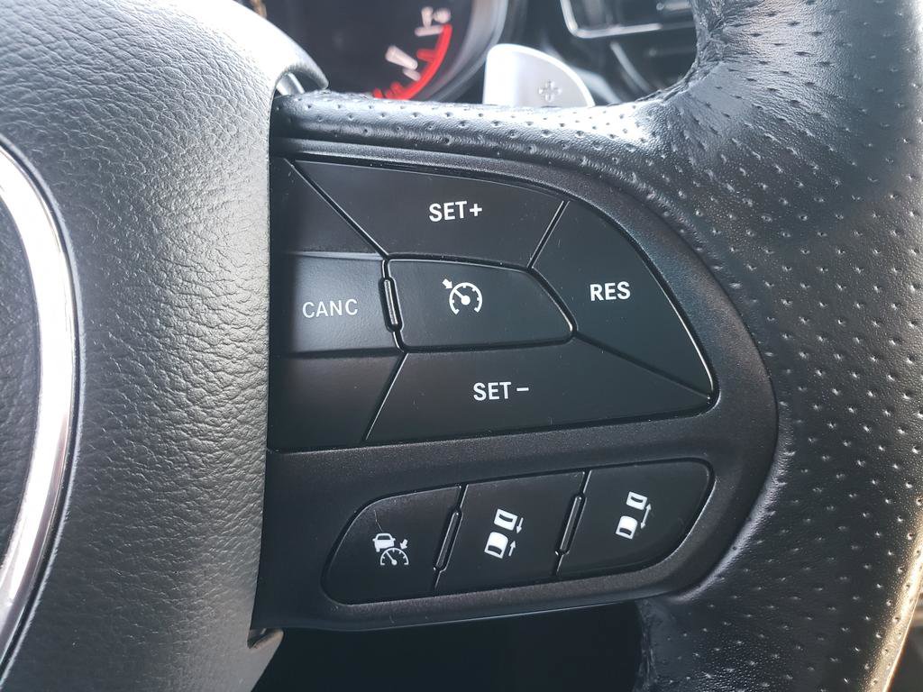 Used 2025 Dodge Durango GT image 21