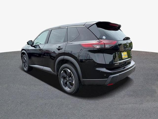 Used 2025 Nissan Rogue SV AWD/4WD image 2