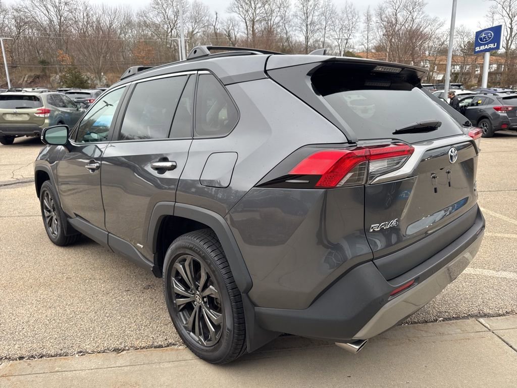Used 2023 Toyota RAV4 Limited image 4