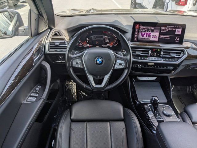 Used 2023 BMW X4 xDrive30i w/ Parking Assistance Package AWD/4WD image 17