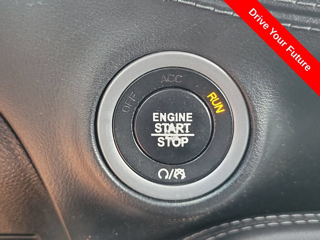 Used 2020 Dodge Challenger R/T Scat Pack RWD image 9