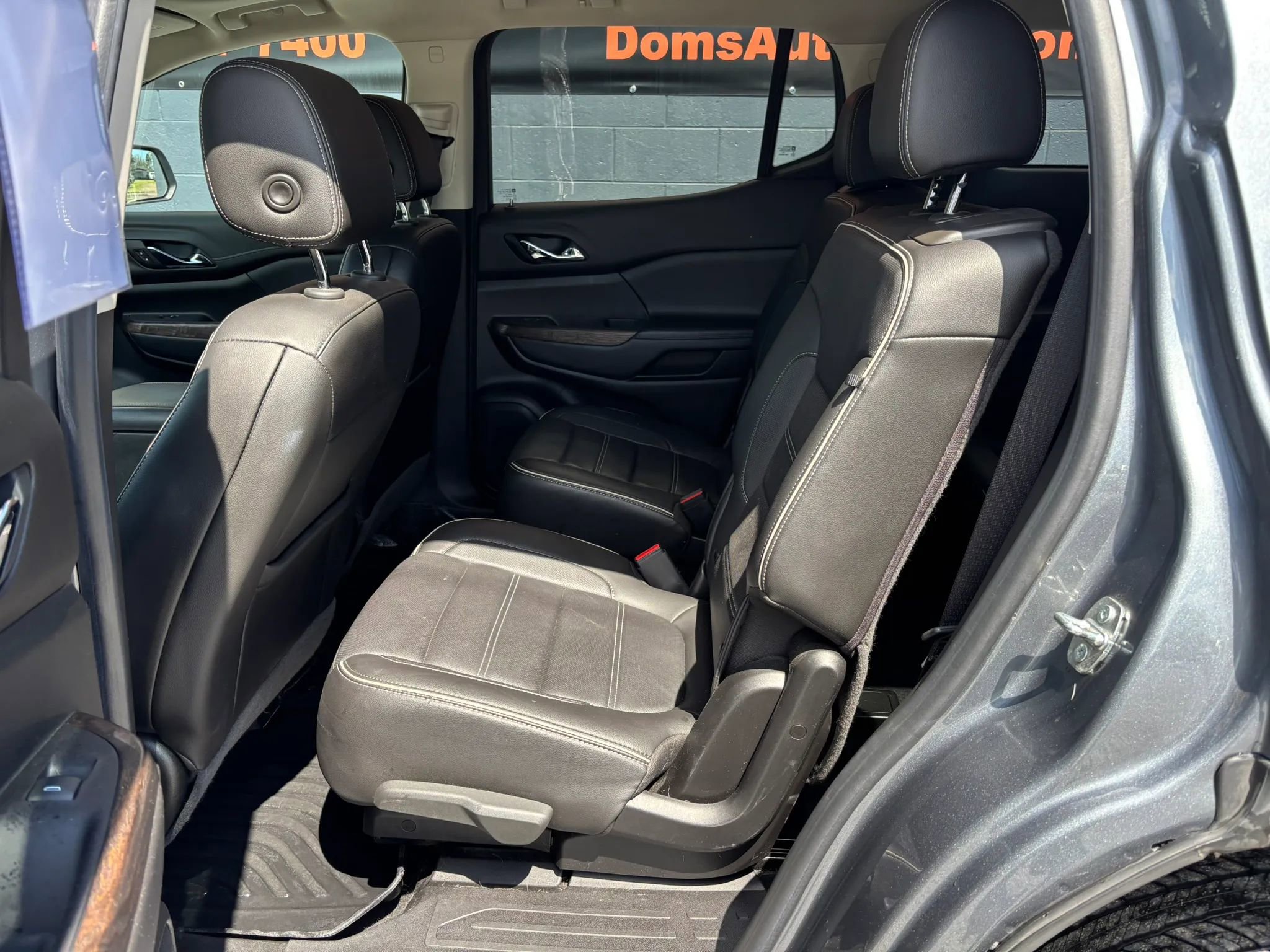 Used 2020 GMC Acadia Denali w/ Denali Ultimate Package AWD/4WD image 19