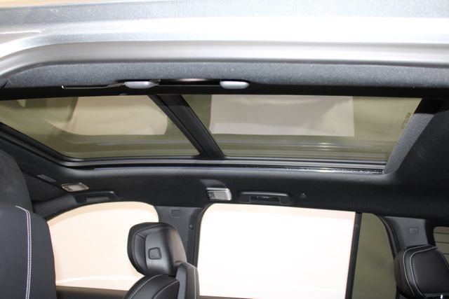 Certified 2026 Cadillac Vistiq Sport w/ LPO, Floor Liner Package AWD/4WD image 12