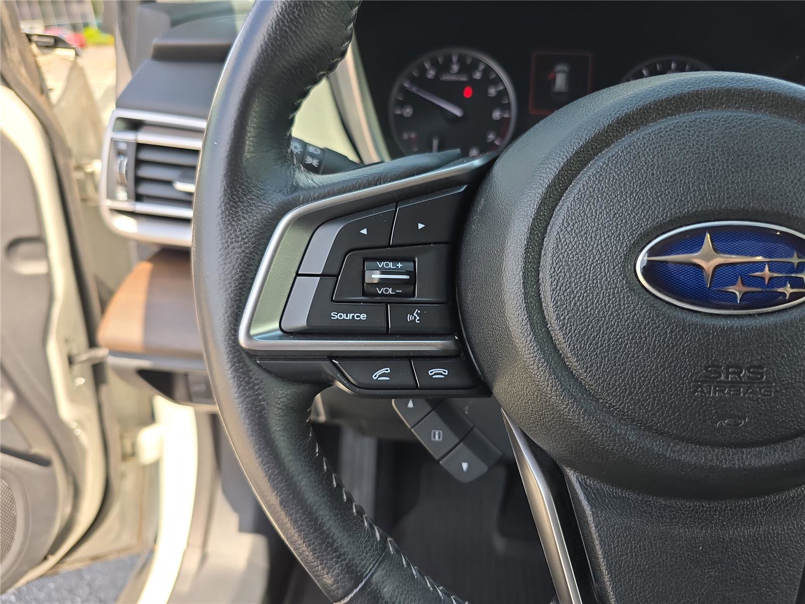 Used 2020 Subaru Outback Limited w/ Tech Package 2 AWD/4WD image 31