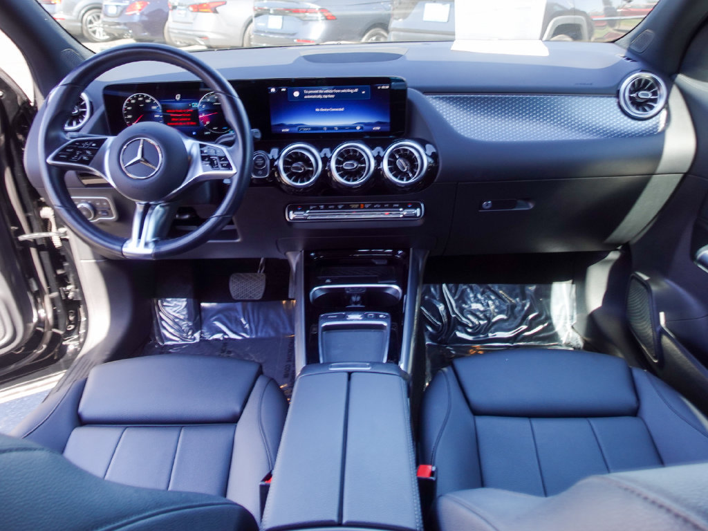 Used 2025 Mercedes-Benz GLA 250 image 25