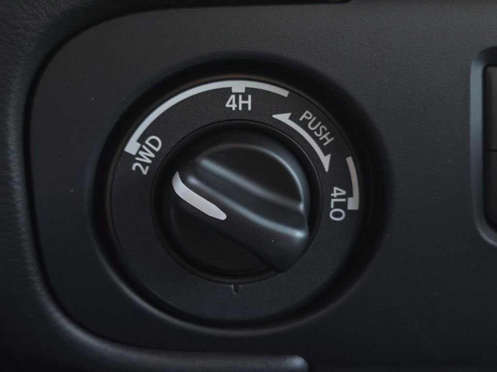 New 2026 Nissan Frontier SV w/ All-Weather Content Package image 21