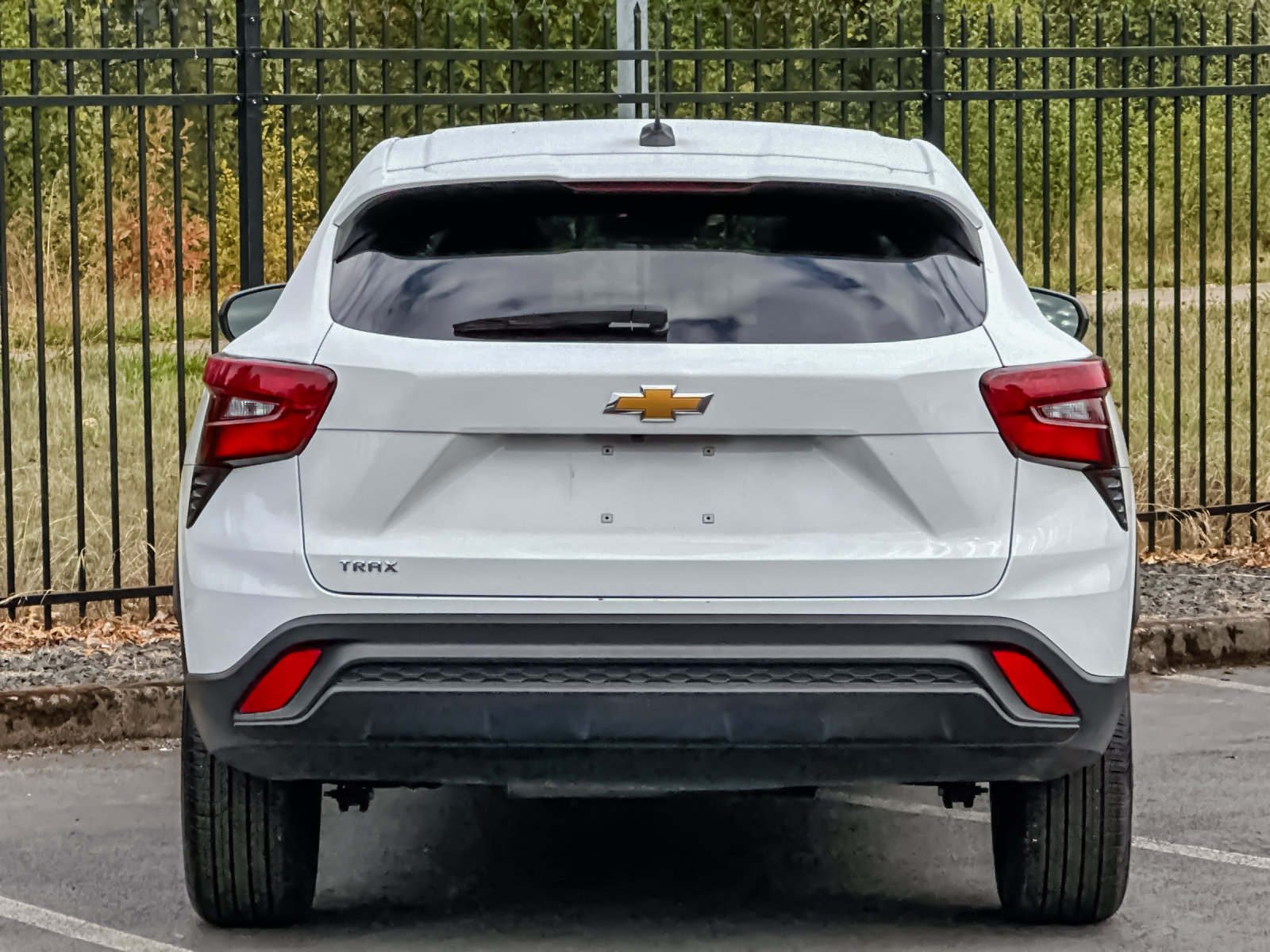 Used 2025 Chevrolet Trax LS FWD image 5