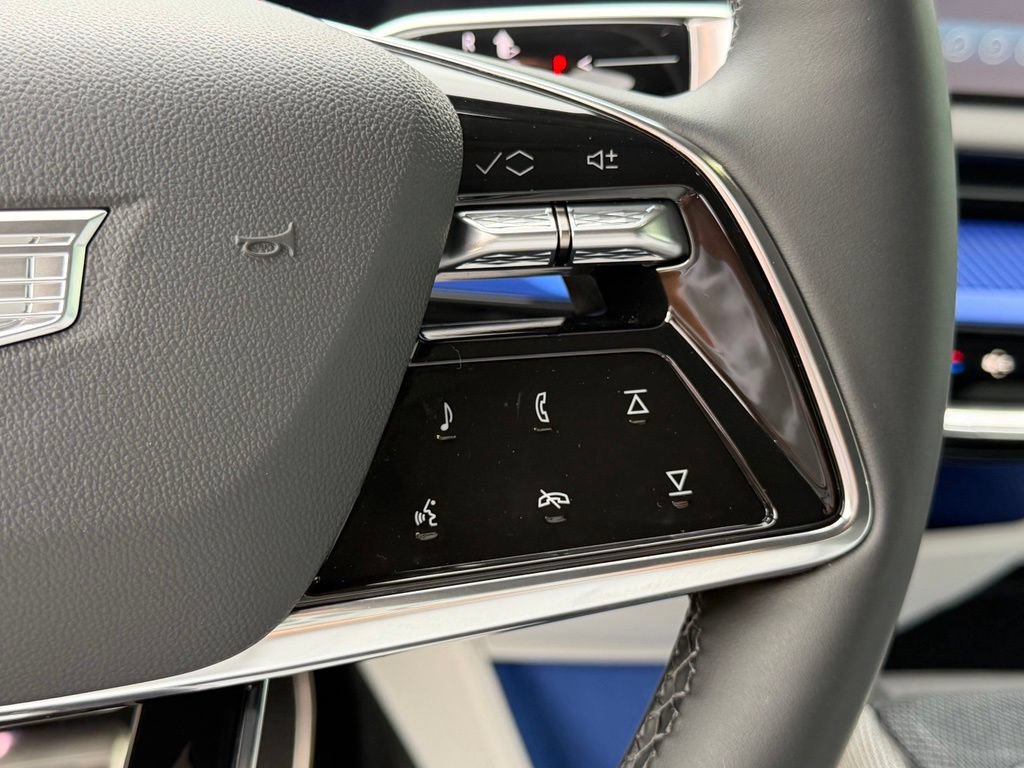 New 2026 Cadillac Optiq Luxury 1 AWD/4WD image 29