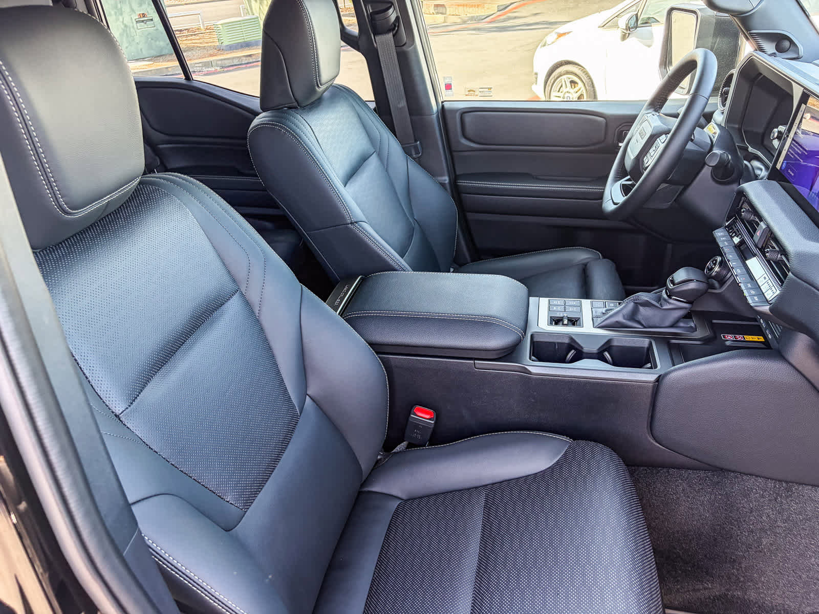 Used 2025 Toyota Land Cruiser w/ Premium Package image 16