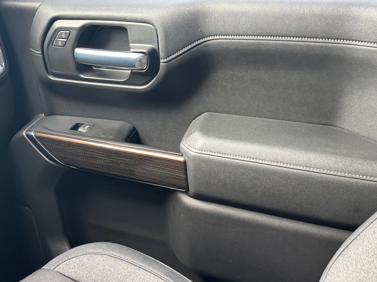 Used 2020 Chevrolet Silverado 1500 LT w/ Texas Edition image 30