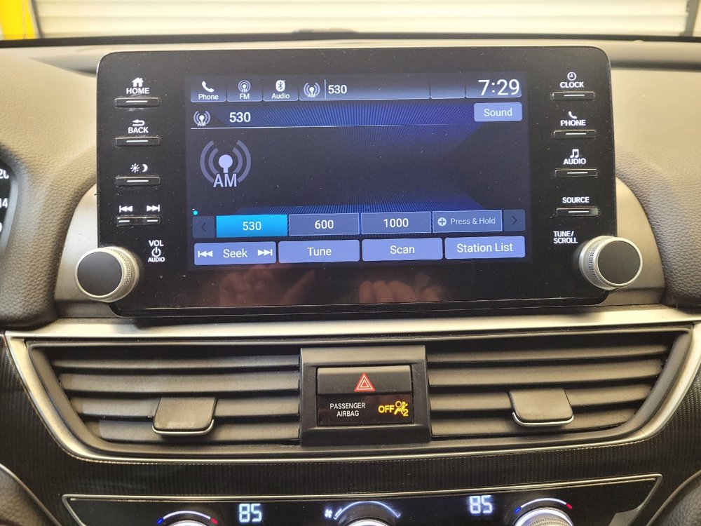 Used 2020 Honda Accord Sport image 25