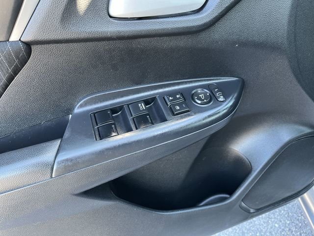 Used 2018 Honda Fit EX image 17