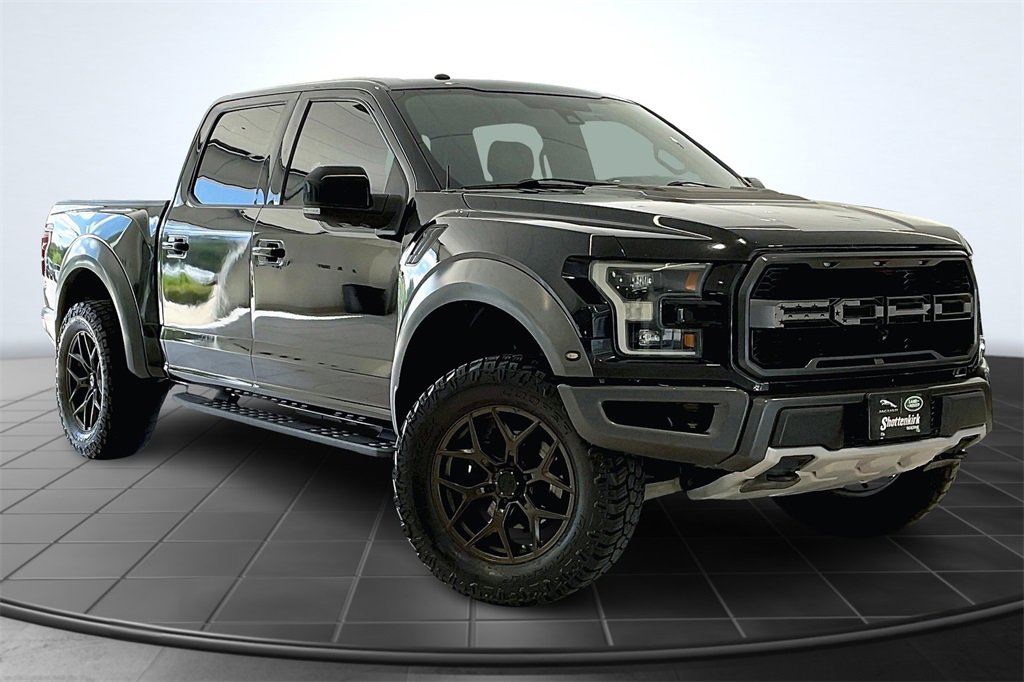 Used 2017 Ford F150 Raptor w/ Equipment Group 802A Luxury