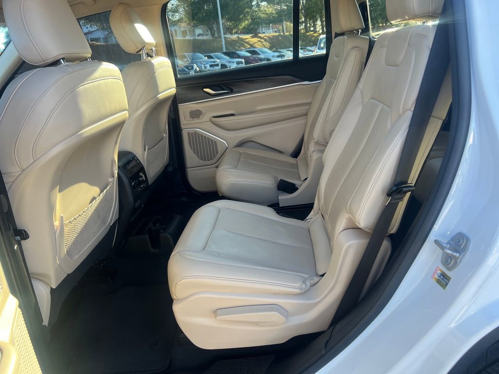 Used 2022 Jeep Grand Cherokee L Limited image 26