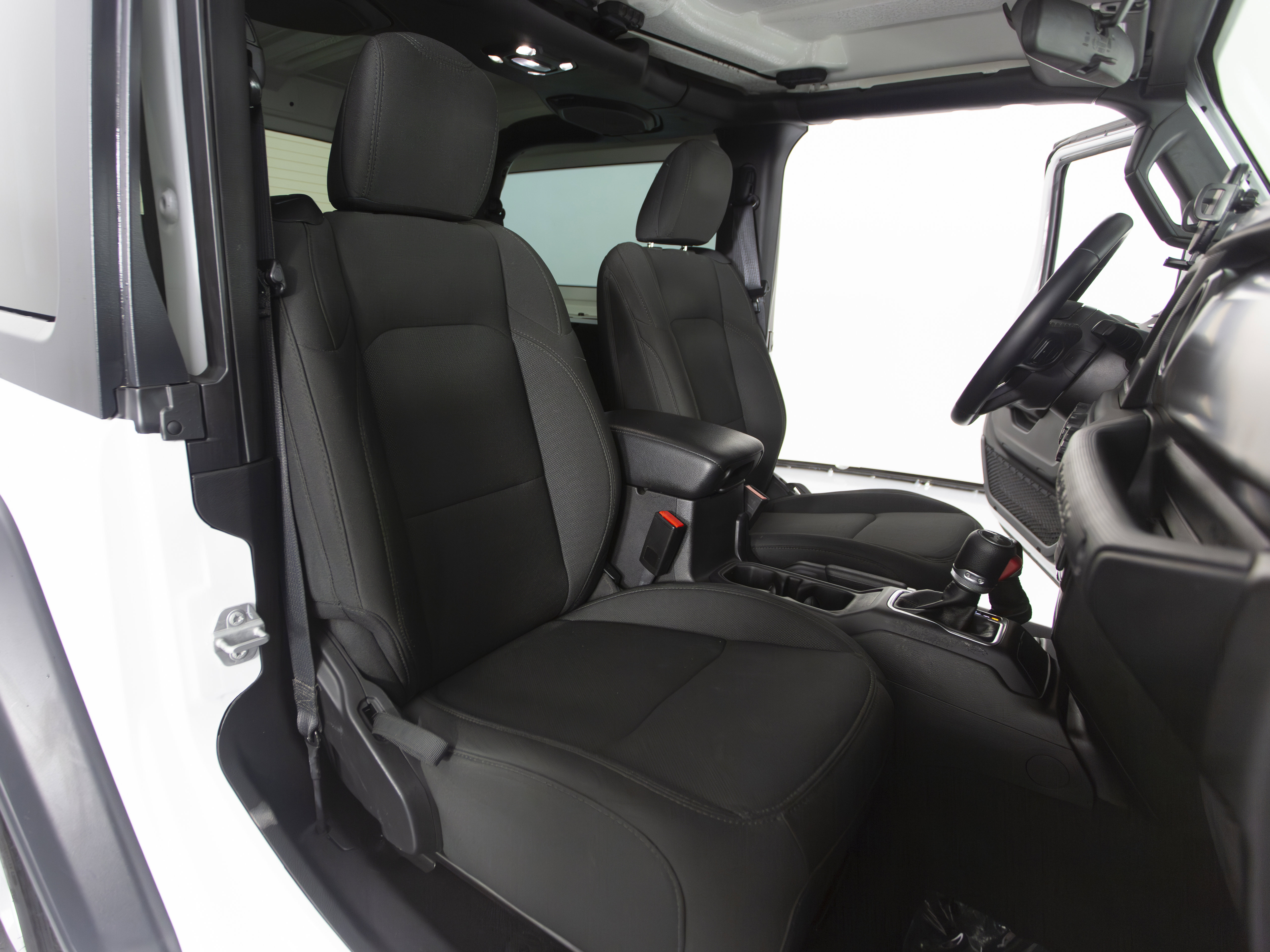 Used 2021 Jeep Wrangler Sport image 28