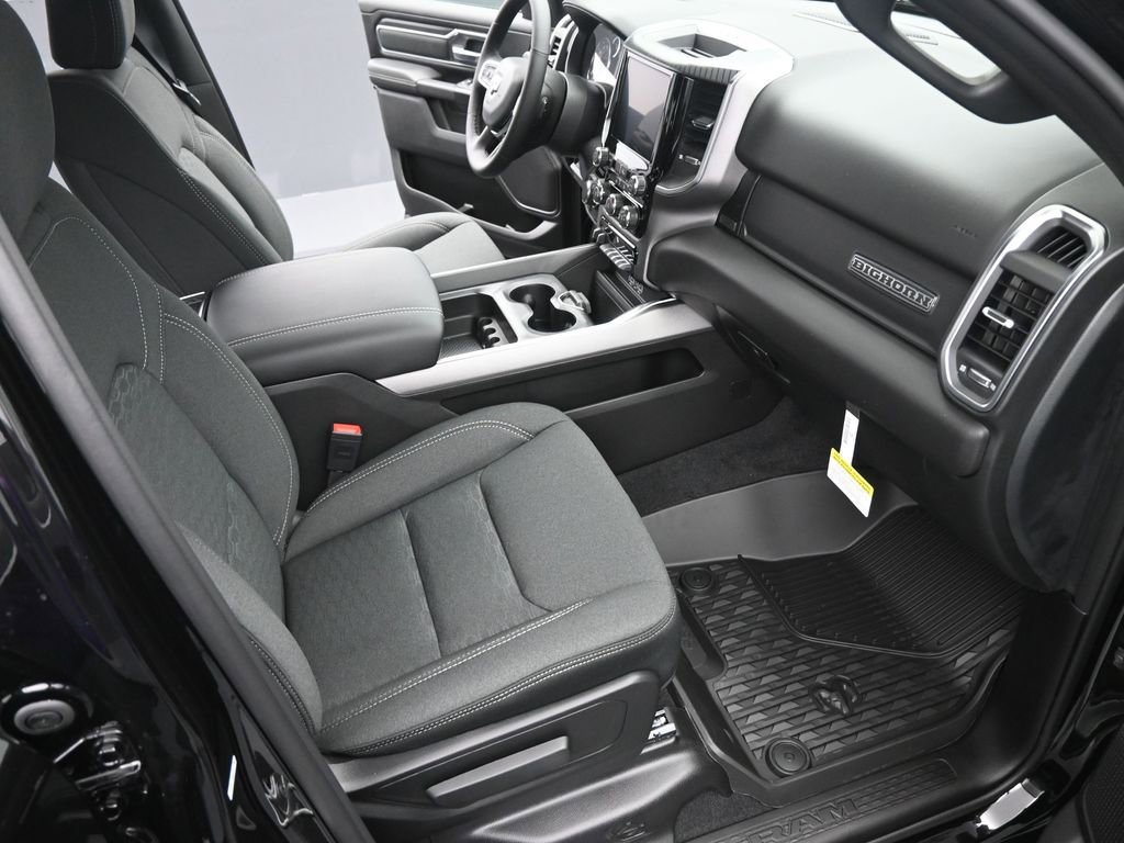 New 2026 RAM 1500 4x4 Crew Cab image 20