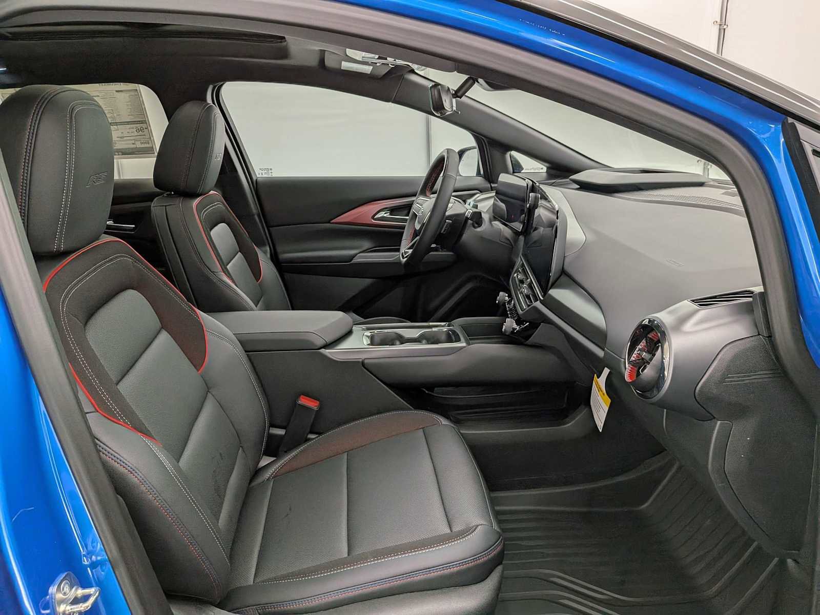 New 2026 Chevrolet Equinox EV RS image 23