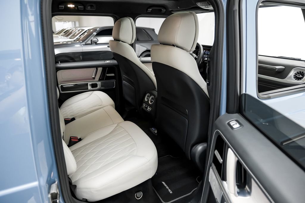 Used 2025 Mercedes-Benz G 550 image 37
