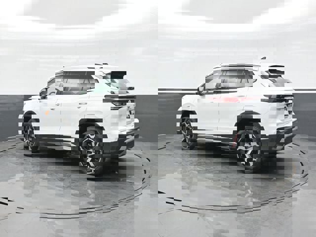 New 2026 Volkswagen Tiguan SE image 5