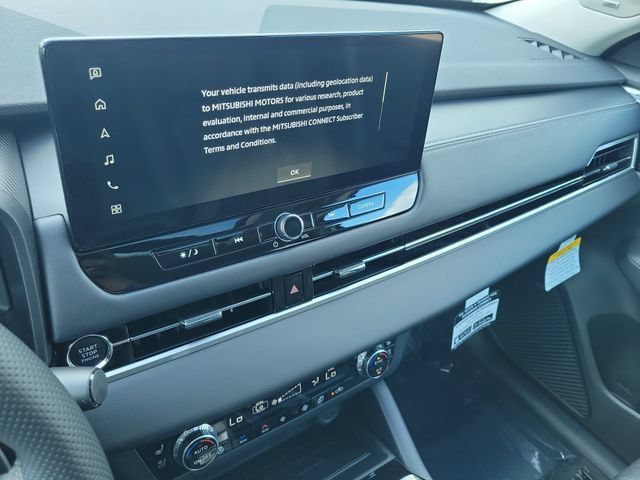 New 2026 Mitsubishi Outlander SEL FWD image 30