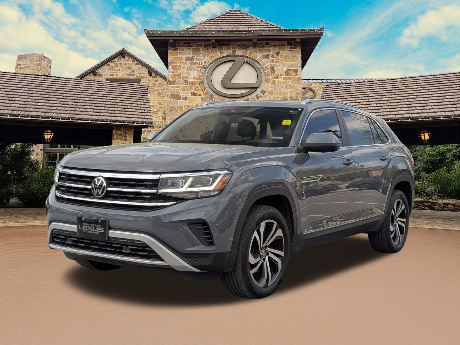 Used 2023 Volkswagen Atlas Cross Sport SEL image 4