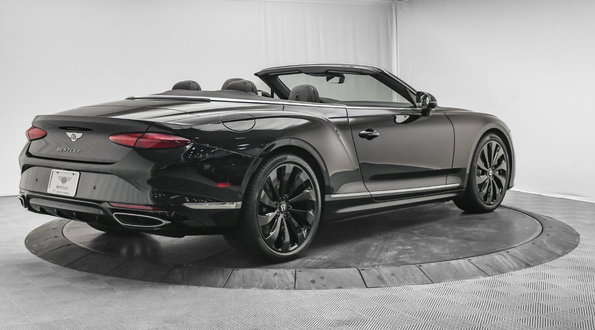 New 2026 Bentley Continental GT AWD/4WD image 13
