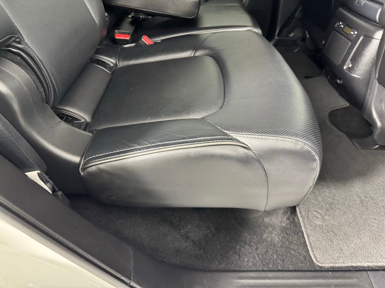 Used 2024 INFINITI QX80 Luxe image 31