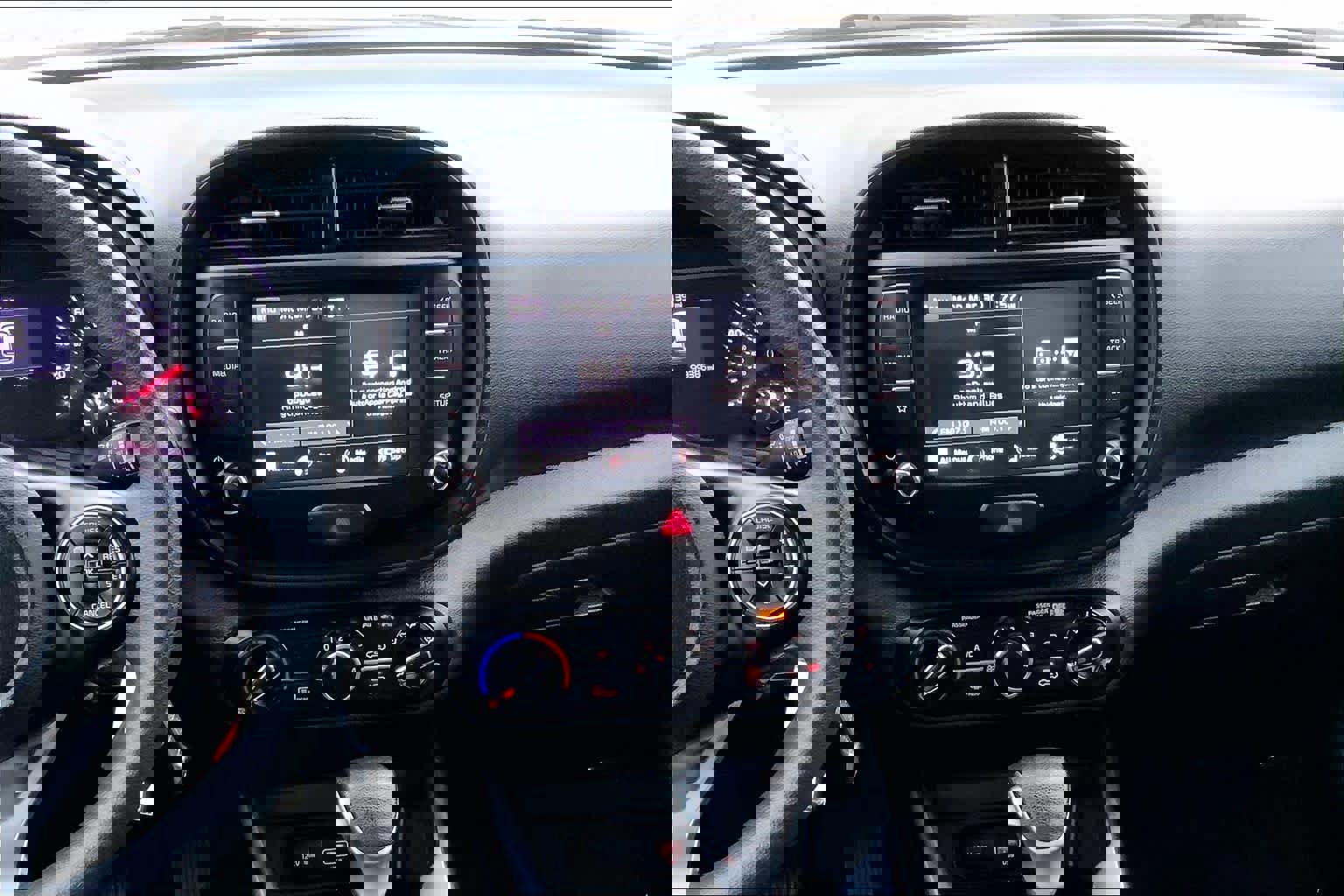 Used 2022 Kia Soul LX w/ Technology Package image 7