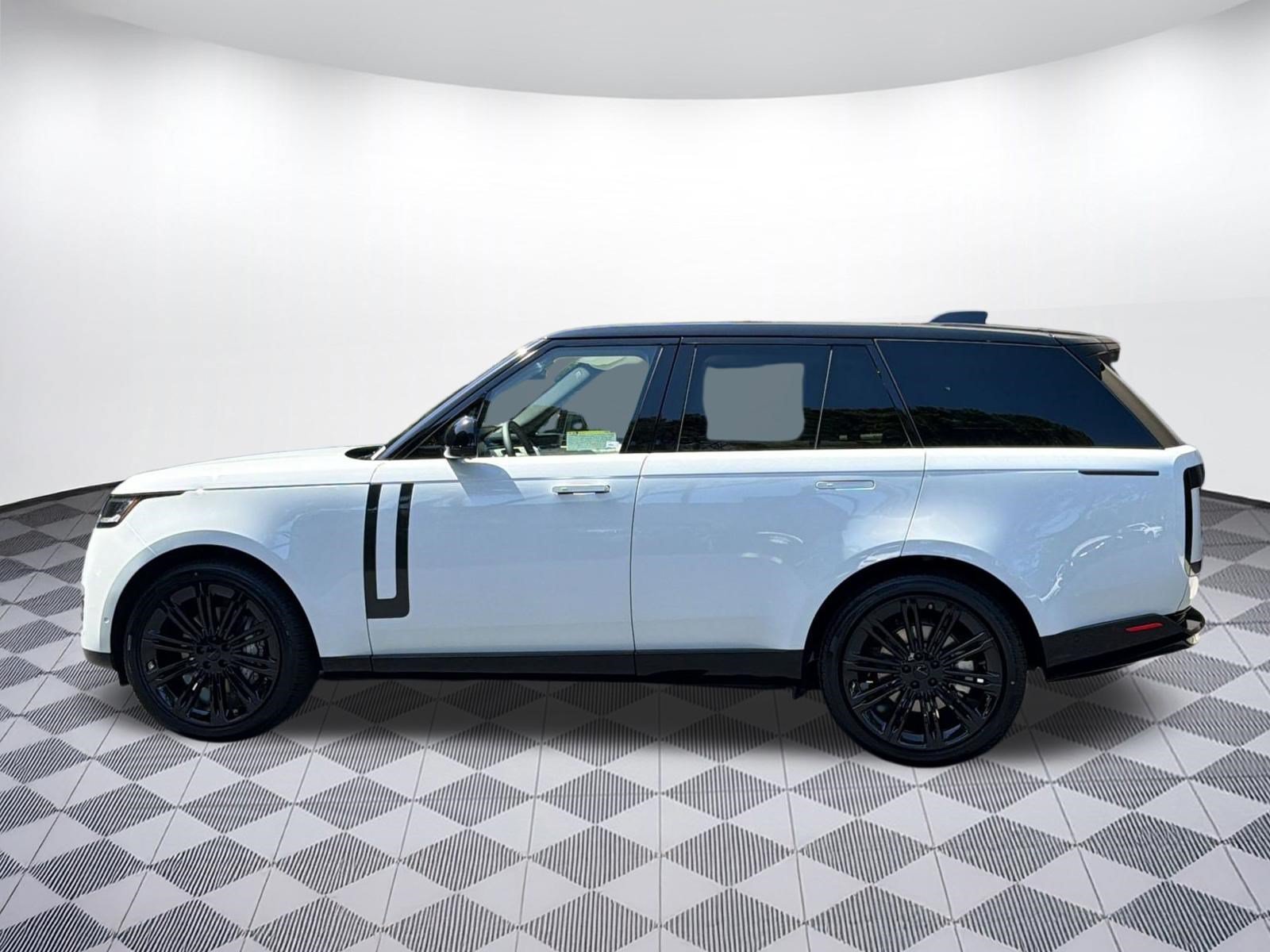 New 2026 Land Rover Range Rover SE AWD/4WD image 2