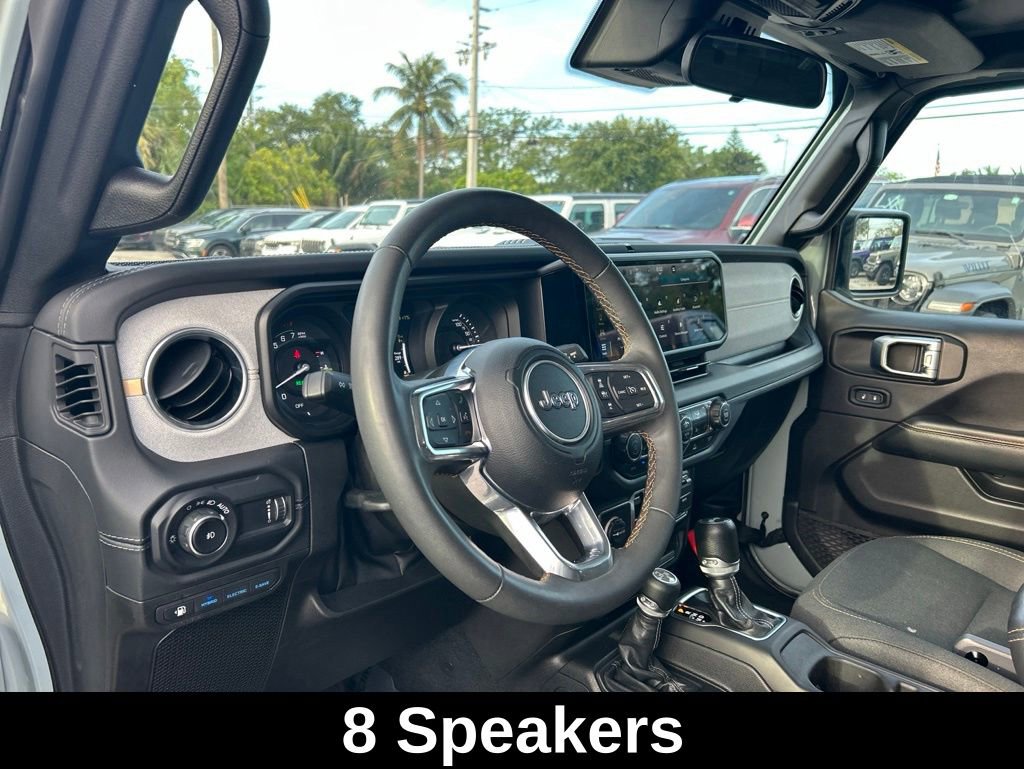 Used 2024 Jeep Wrangler Unlimited Sahara AWD/4WD image 11